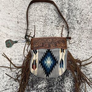 American Darling Southwestern Fringe Shoulder Bag - Brown and Blue